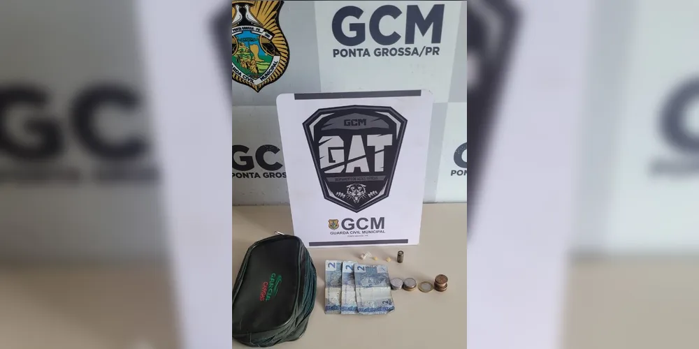 Drogas e dinheiro foram aprendidos