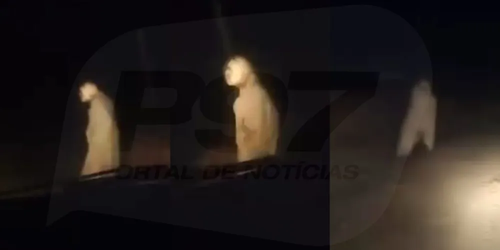 Moradores saíram à procura do homem, mas ele não foi localizado.