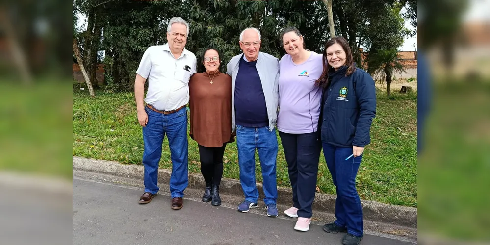 Matilvani Moreira e Reinaldo Cardoso estiveram com equipes da Saúde para anunciar o investimento
