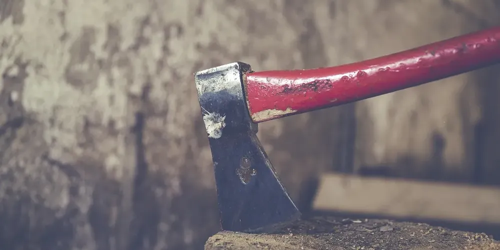 O homem teria ido visitar o pai e, em seguida, cometido o crime