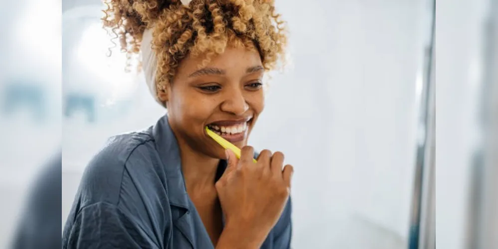 Para garantir uma higiene completa, é importante escovar os dentes, ao menos, três vezes ao dia