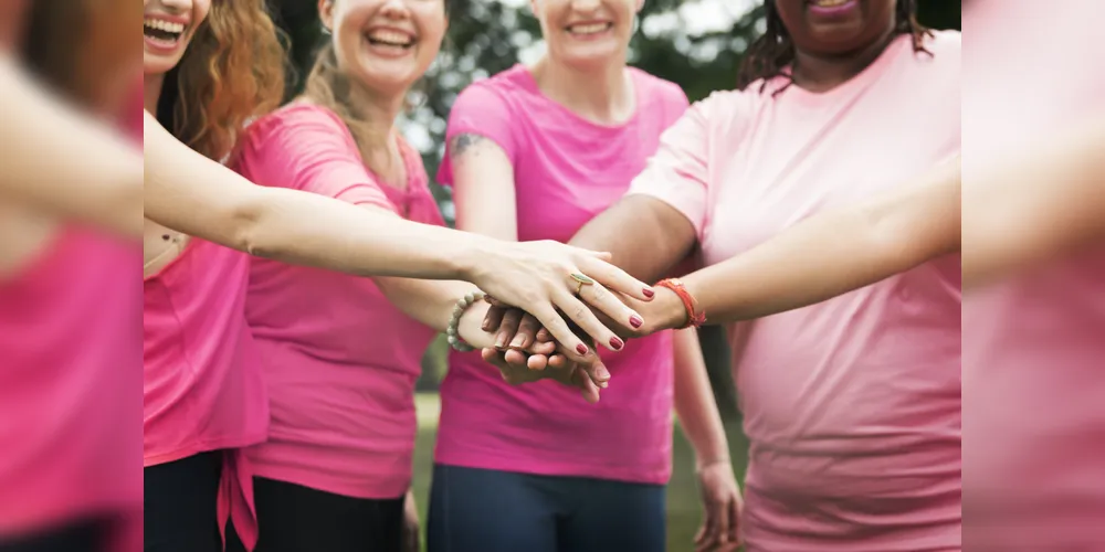 A mamografia é indicada a partir dos 40 anos, mediante avaliação do profissional, mas o Ministério da Saúde recomenda o exame entre 50 e 69 anos