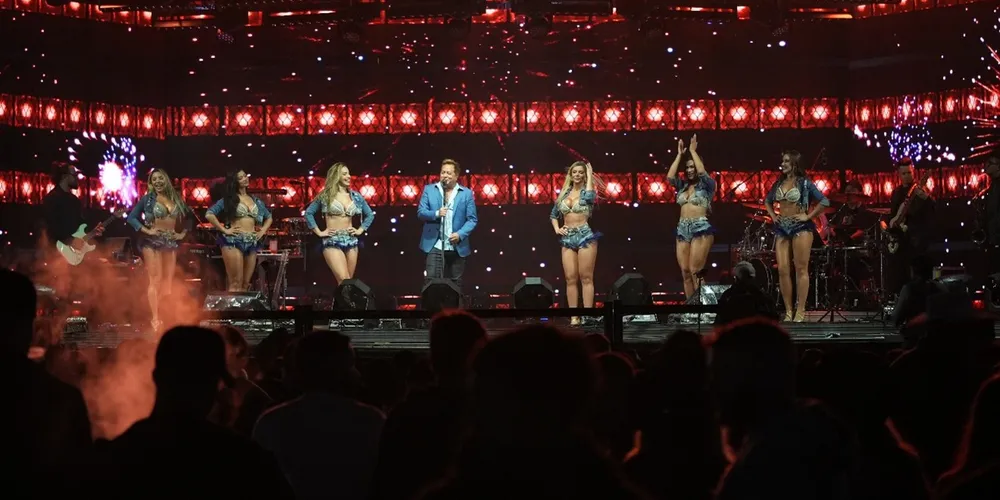 O show do cantor Leonardo foi um dos destaques do evento