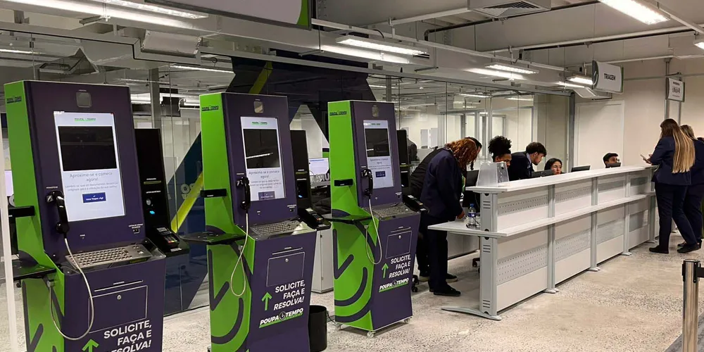 As estruturas permitirão acesso a serviços como emissão da nova Carteira de Identidade, atendimentos do Detran-PR, serviços da Copel e Sanepar, cadastro em programas habitacionais, entre outros
