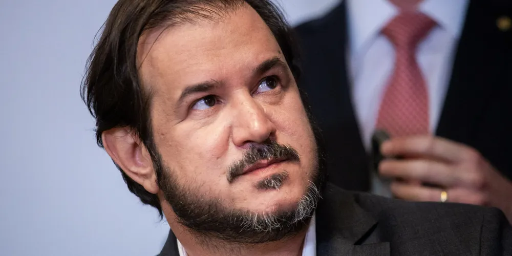 Presidente do União Brasil, Rueda é citado em investigação de uso de aviões do PCC