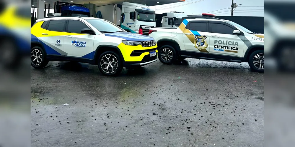 O posto foi autuado e as amostras coletadas serão analisadas pela Polícia Científica