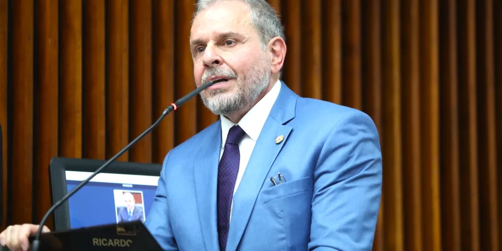 Ricardo Arruda é deputado na Assembleia Legislativa do Paraná