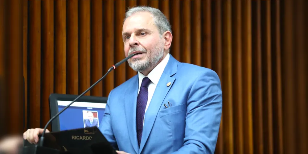 Ricardo Arruda é deputado na Assembleia Legislativa do Paraná