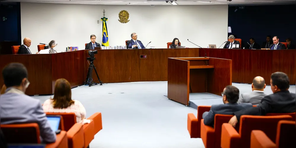 Votação dos ministros aconteceu nesta terça-feira (21)