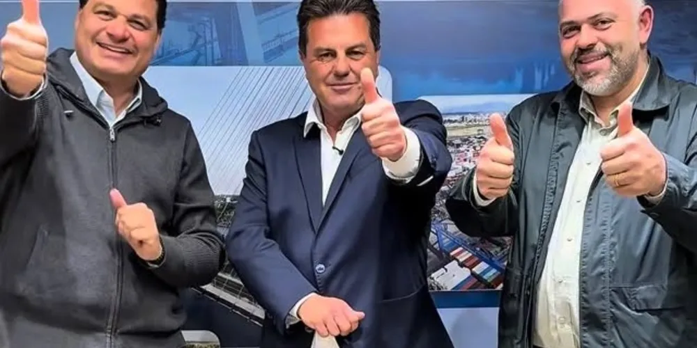 Sandro Alex, Denilson Baitala e Artagão Junior estiveram reunidos