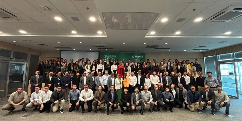 Atualmente, o Sicredi Campos Gerais e Grande Curitiba PR/SP possui 52 agências e 1.200 colaboradores