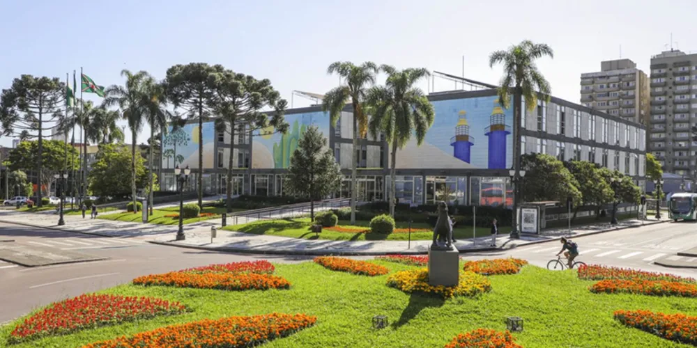 Governo do Paraná ainda não confirmou o total do investimento para a construção do VLT na Grande Curitiba