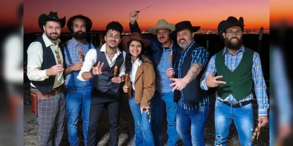 A banda Ursos Caipiras se apresenta amanhã (30) no Estação PG