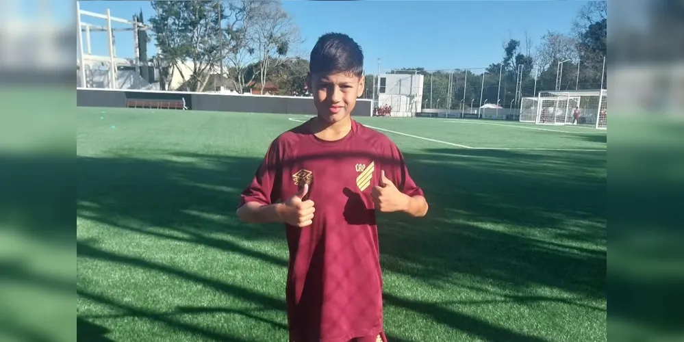 Gusttavo José de Lima, de 11 anos, natural de Ivaí, conquistou uma vaga na equipe sub-11 do clube