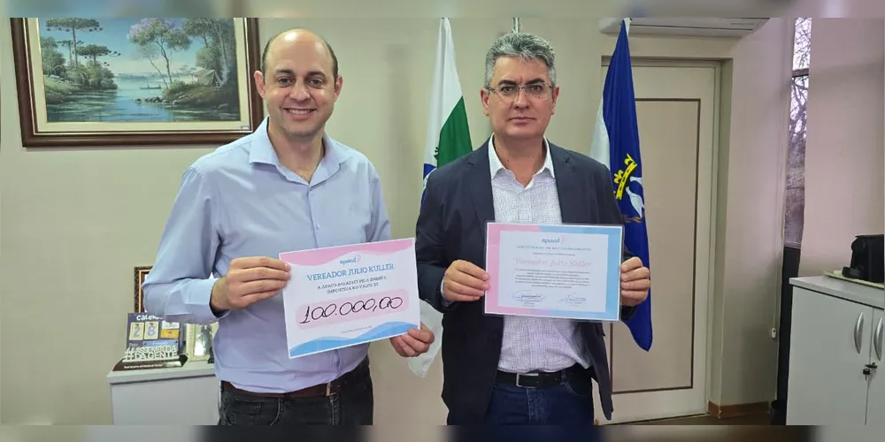 O diretor da APACD, Tito Sasso, e o vereador Julio Küller (MDB)