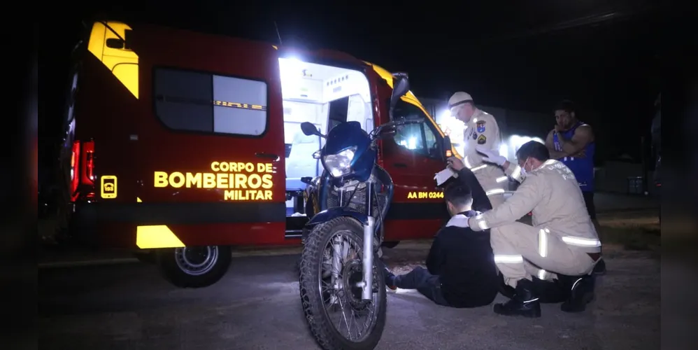 Uma equipe do Siate prestou os atendimentos à vítima no local