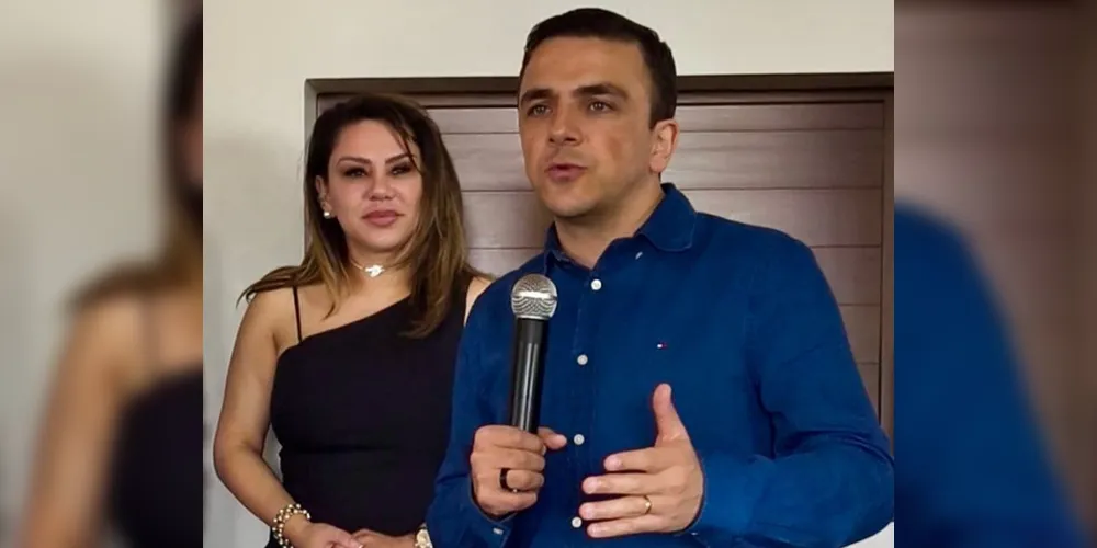 Deputado federal Aliel Machado ao lado da presidente da AMCG e prefeita de Imbaú, Dayane Sovinski, durante reunião em Ivaí