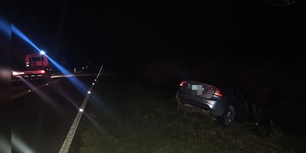 O veículo possuía débitos, os quais foram pagos pelo proprietário