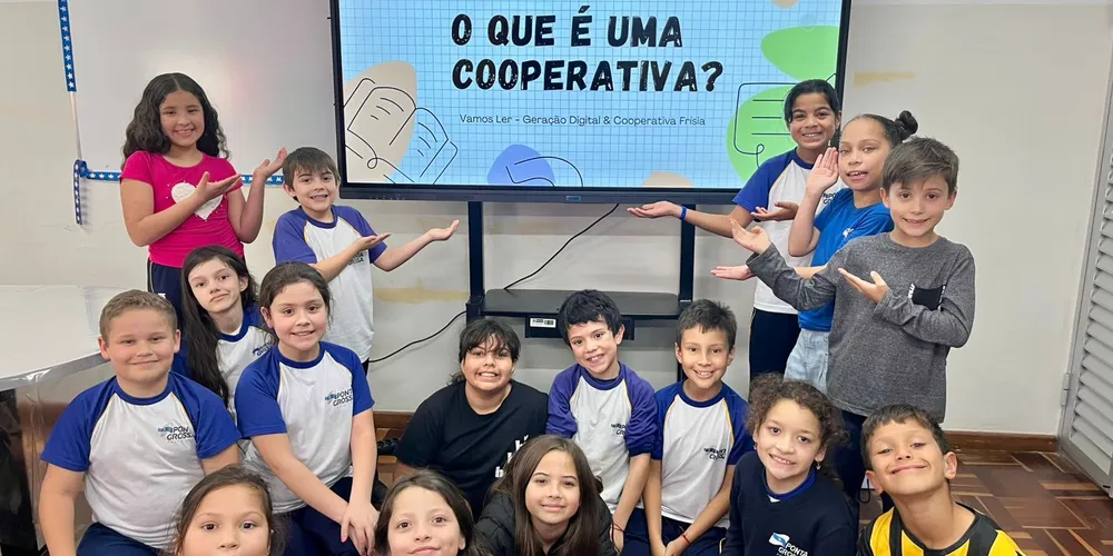 Os alunos realizaram variadas tarefas, como rodas de conversa e momentos de reflexão, além da elaboração de um mapa conceitual sobre o tema