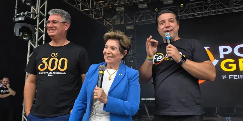 Julio Kuller, Elizabeth Schmidt e Leandro Bianco estiveram presentes no evento