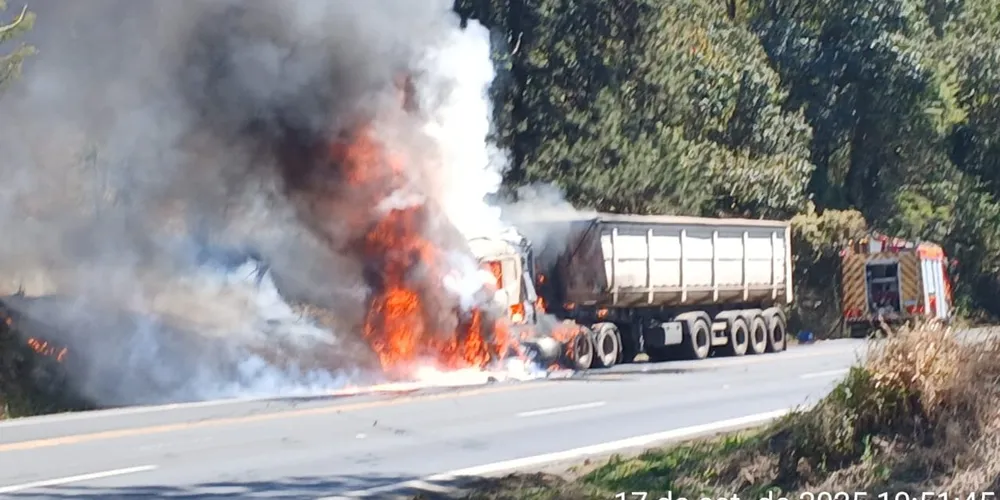 O motorista saiu ileso deste incêndio