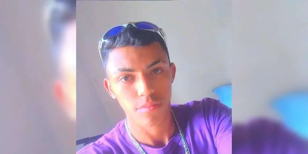 Weslen Fernando Carneiro de Ramos, de 20 anos, foi encontrado caído em uma calçada
