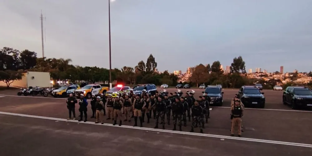 Como resultado direto das ações, duas pessoas foram detidas