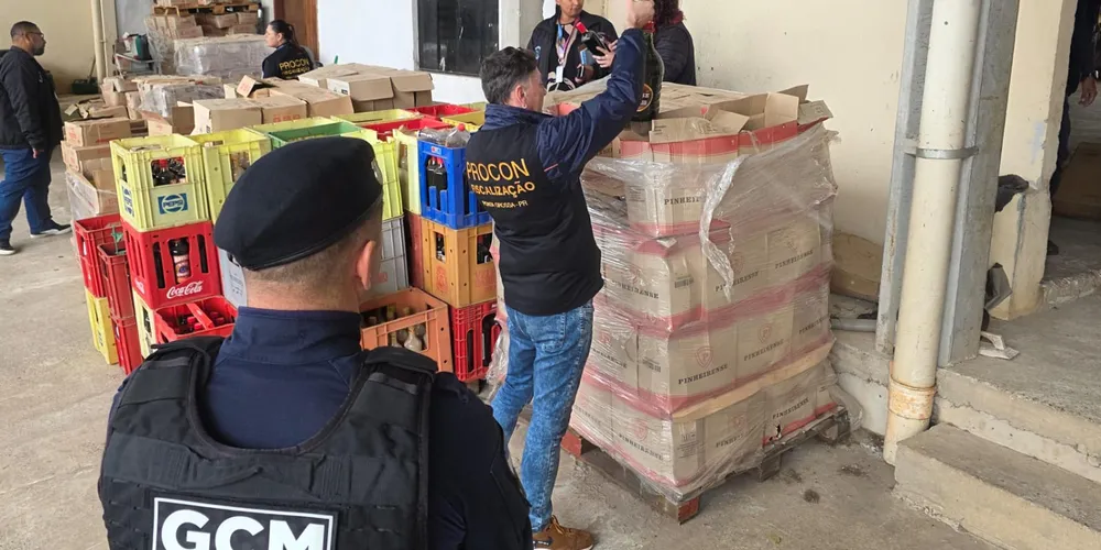 Ação ocorre em diversos pontos da cidade