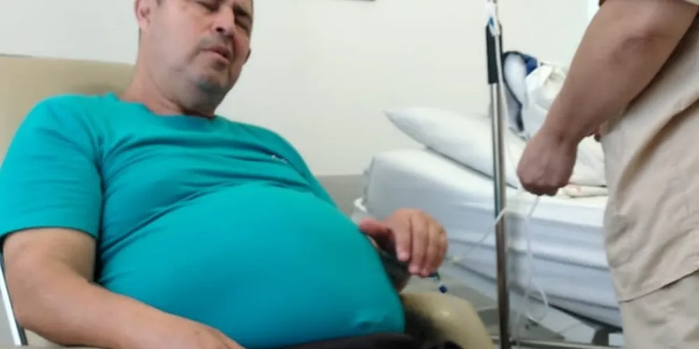 Fabricio precisa de uma microcirurgia cerebral de urgência