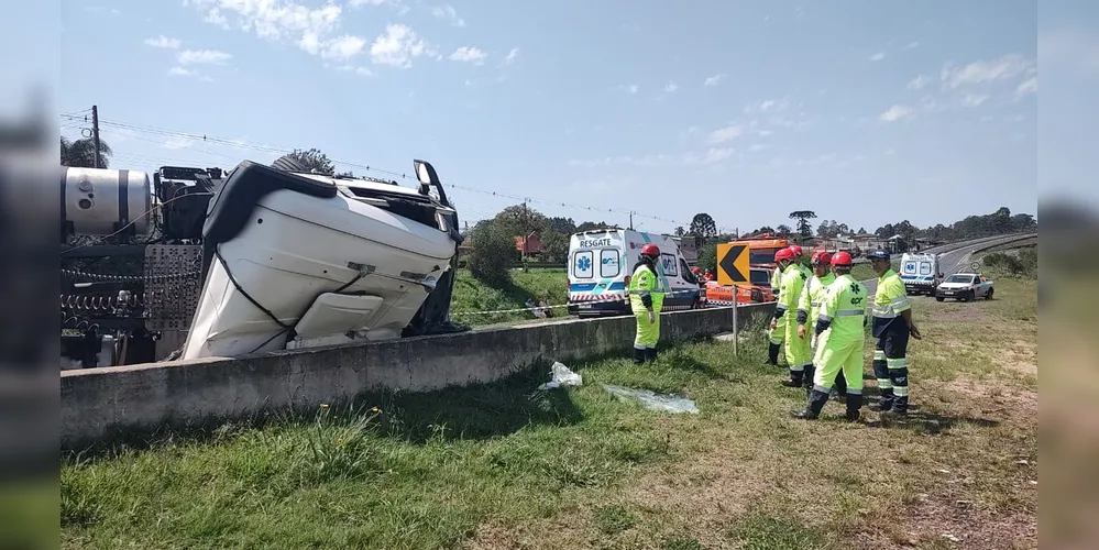 Acidente aconteceu na manhã desse domingo em Carambeí