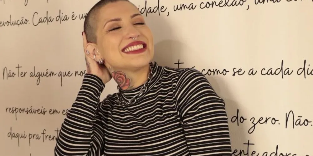 Jaque Sartori Loreno, de 37 anos, é de Ponta Grossa e enfrenta uma luta contra o câncer de colo de útero