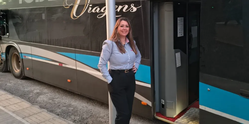 Garanta já sua vaga com a Fernanda Tur pelo telefone 42 9905-0378