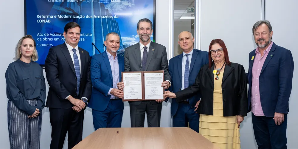 Representantes das entidades estiveram reunidos nesta segunda-feira (13)