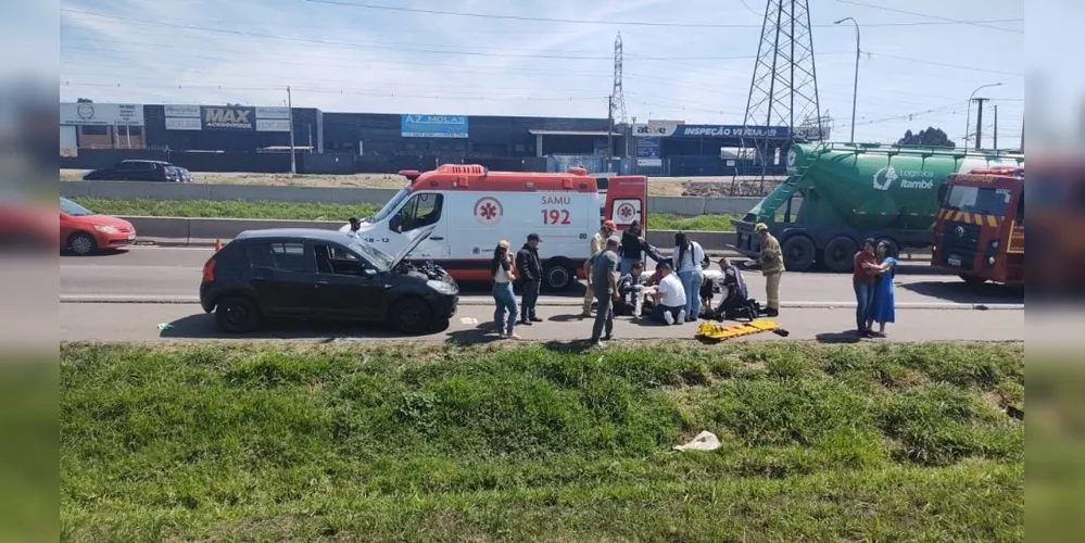 Socorristas do Samu e do Corpo de Bombeiros foram acionados rapidamente e prestaram atendimento à vítima
