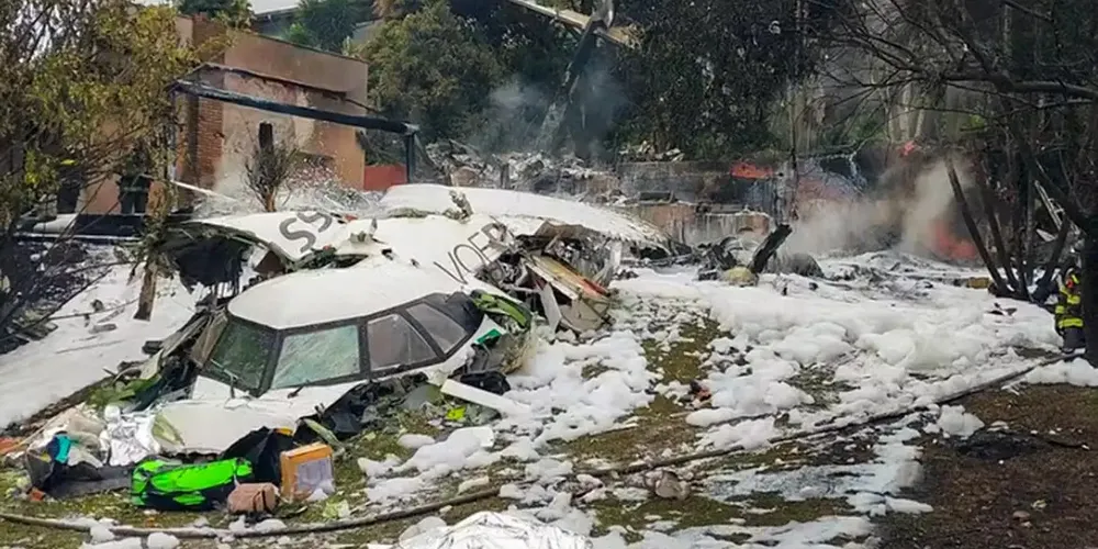 Avião da Voepass após a acidente