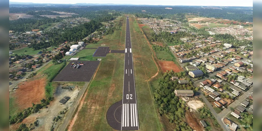 O Aeroporto Monte Alegre possui pista asfaltada de 1,8 mil metros de comprimento