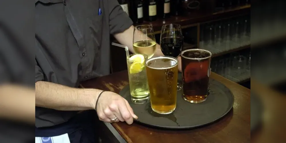 egundo o governo do Estado, todos os casos são de pessoas que, segundo as suspeitas, consumiram bebidas adulteradas na capital