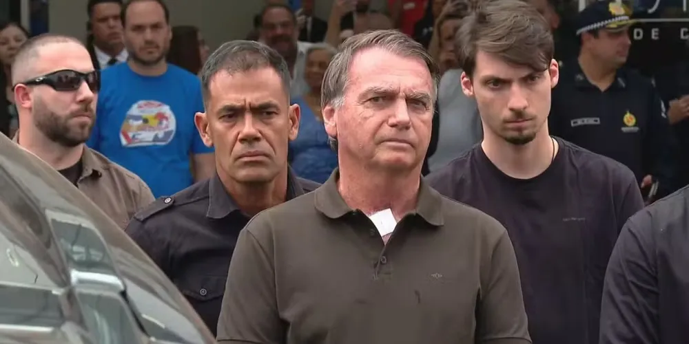 Segundo exames laboratoriais, Bolsonaro está com anemia