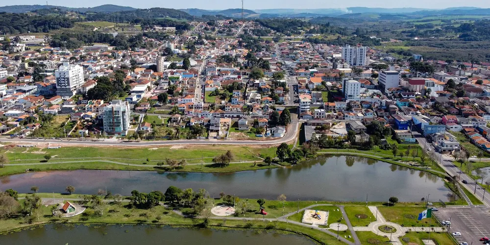 Castro em foto atual. No primeiro censo, em 1872, era a cidade mais populosa do Paraná.