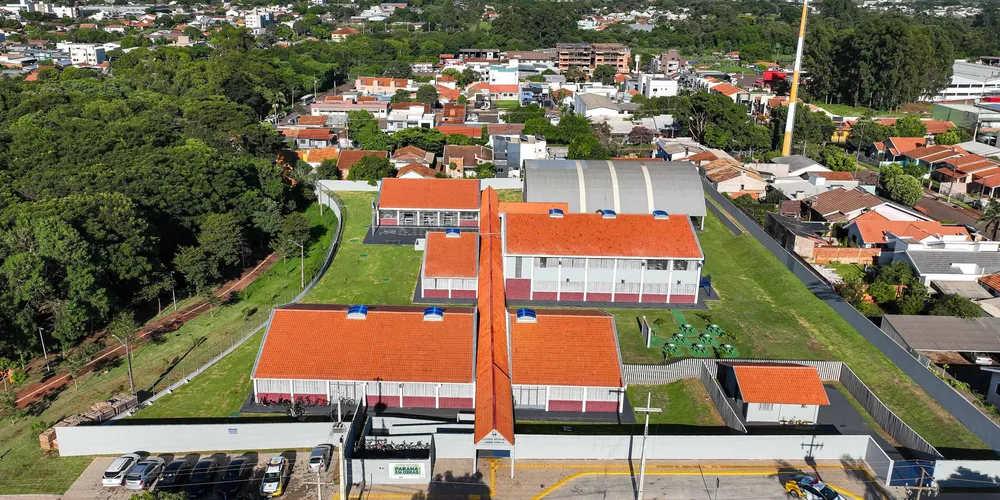 Credenciamento para empresas de engenharia e arquitetura vai facilitar obras em escolas