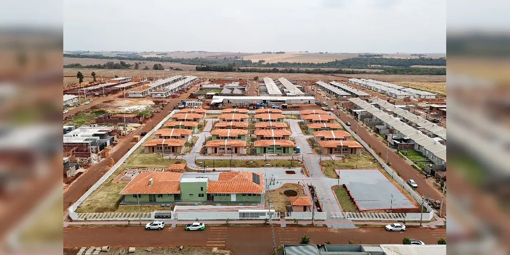 O Condomínio do Idoso é um investimento que faz parte do Viver Mais, modalidade do programa Casa Fácil Paraná voltado à população acima dos 60 anos