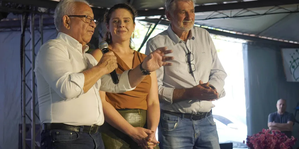 O prefeito Bertoldo Rover esteve presente na Feagro