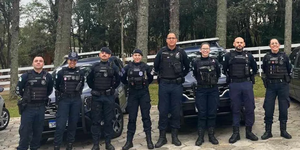 Agentes da Patrulha Maria da Penha da Guarda Municipal de Telêmaco Borba
