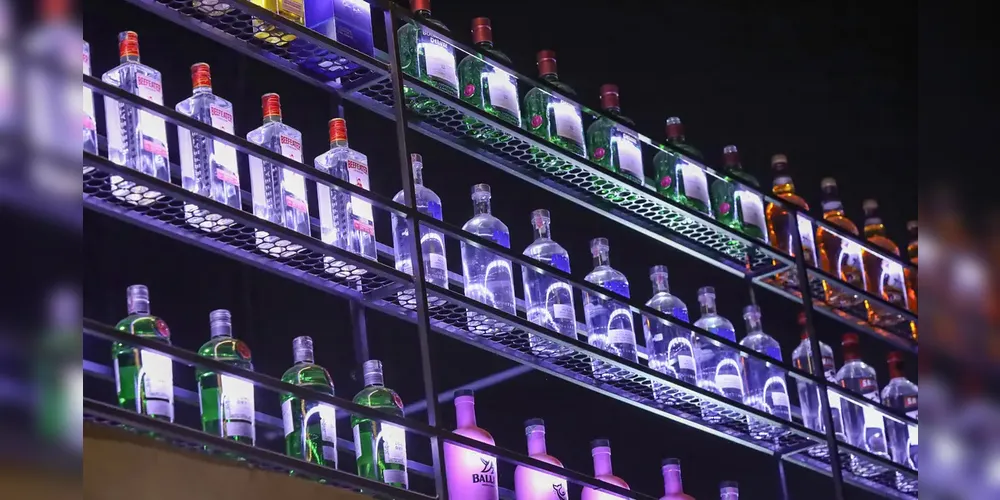 Intoxicação acontece por ingestão de bebidas alcoólicas adulteradas