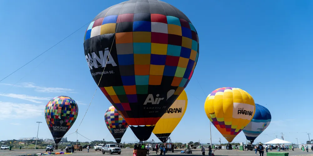 O evento reuniu 50 balões: 45 de voo livre nas competições e mais cinco cativos