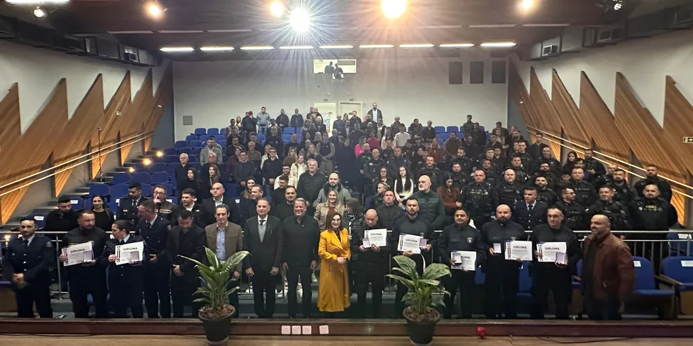 Na noite de 10 de outubro foram homenageados sete servidores