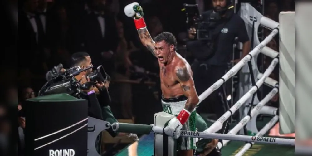 Popó sagrou-se vencedor da luta após Wanderlei ser desclassificado