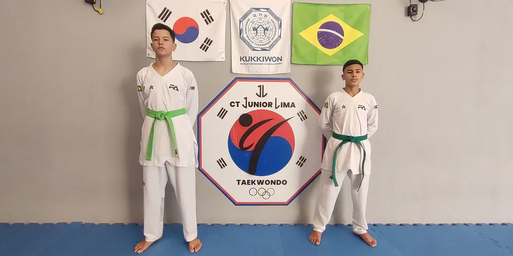 Victor Hugo Orlovski e Cauã Felipe Terre de Freitas