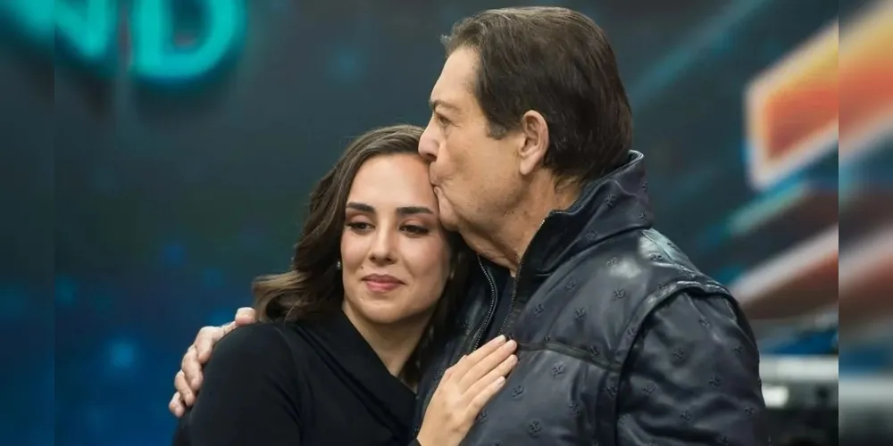 Lara Silva e o pai, Fausto Silva