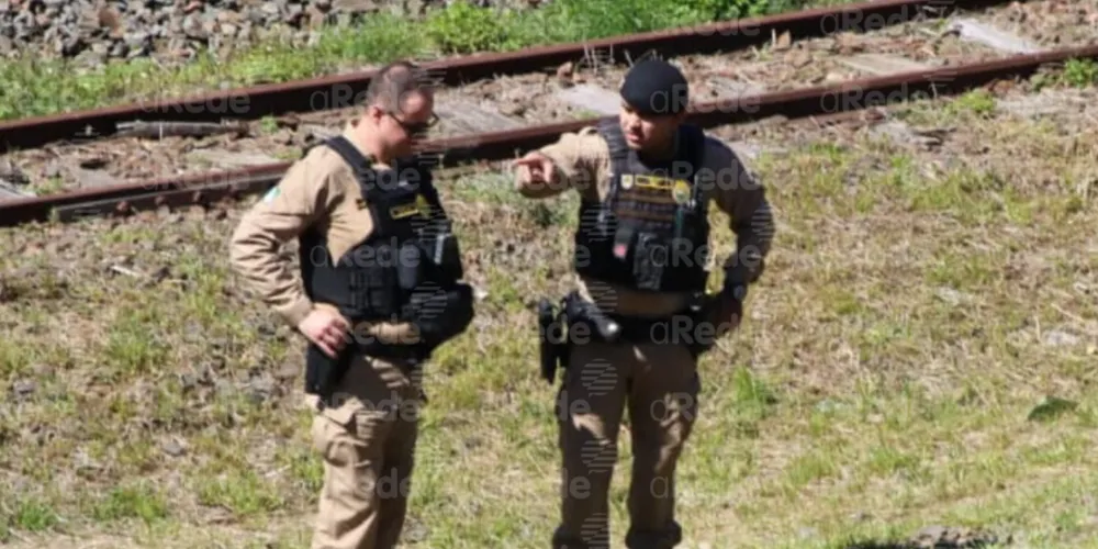 Corpo em estado de decomposição foi visto em linha férrea na região do bairro Uvaranas.
